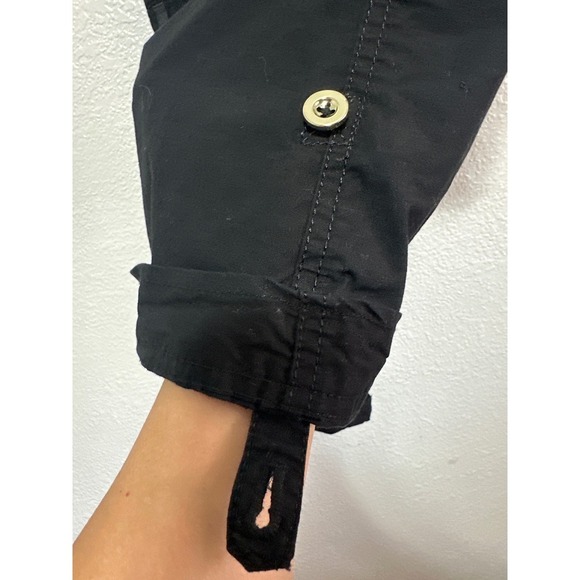 White House Black Market Black Cropped Cargo Pants Womens Size 6 - Picture 3 of 8